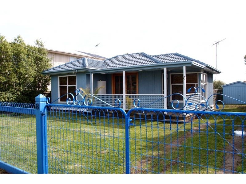 8 Flinders Street, Indented Head VIC 3223