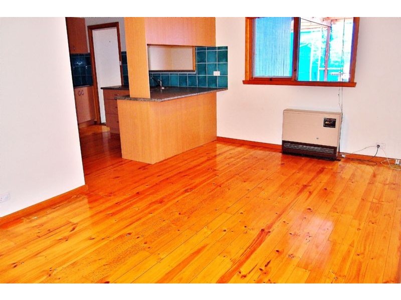 8 Flinders Street, Indented Head VIC 3223