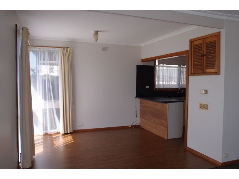 8 Brett Drive, Indented Head VIC 3223
