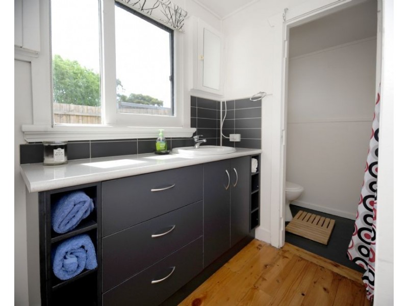 1/7 Hopetoun Street, St Leonards VIC 3223