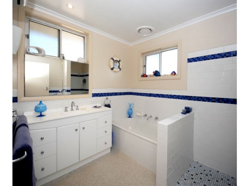 24 Nottingham Street, Portarlington VIC 3223