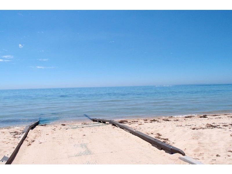 3 Half Moon Crescent, Indented Head VIC 3223