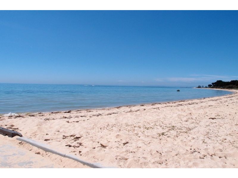 3 Half Moon Crescent, Indented Head VIC 3223