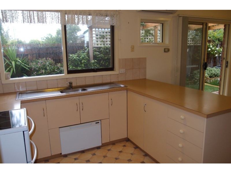 Unit 2/97 Fenwick Street, Portarlington VIC 3223