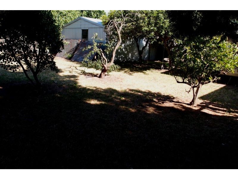 102 Fenwick Street, Portarlington VIC 3223