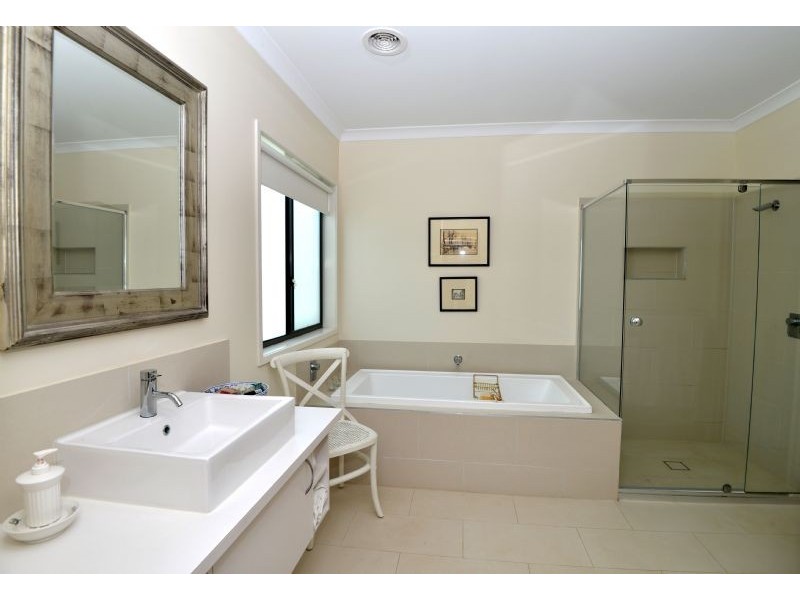 7 Waterhouse Court, Indented Head VIC 3223