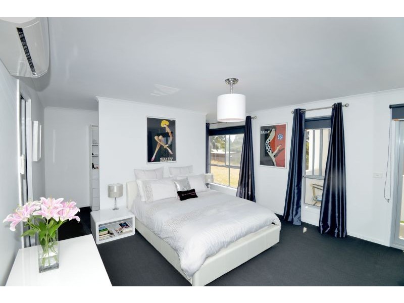 House 11/10 Ord Street, St Leonards VIC 3223