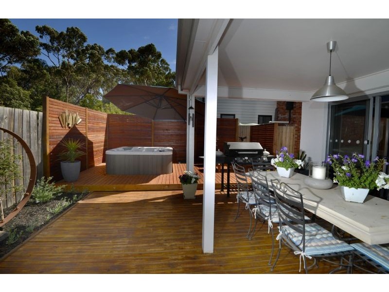 House 11/10 Ord Street, St Leonards VIC 3223