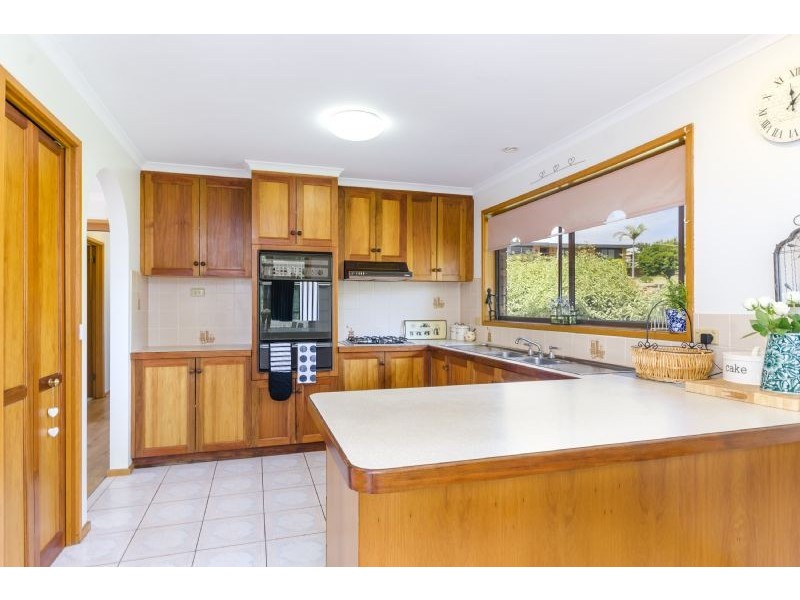 6 Sherwood Crescent, Portarlington VIC 3223