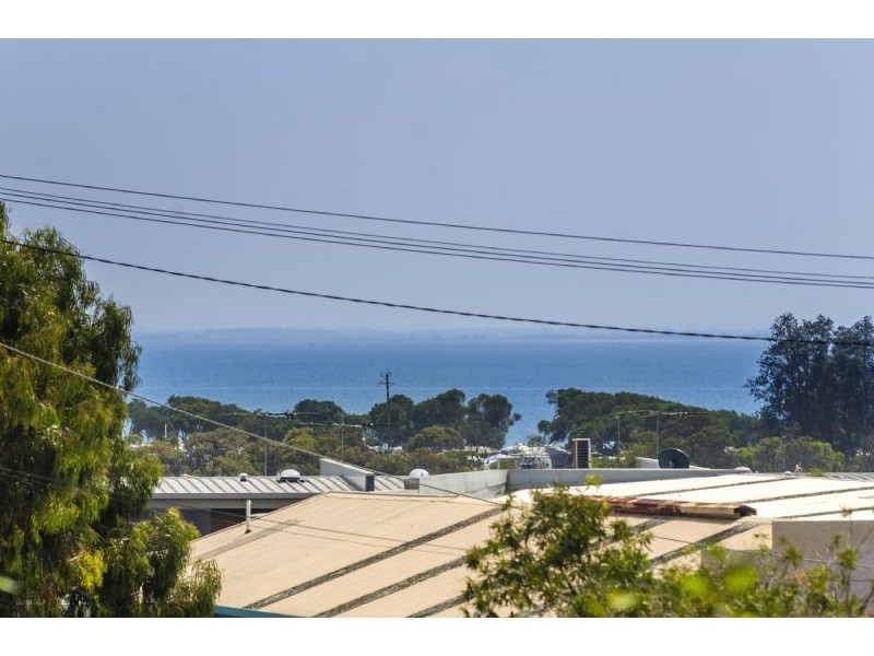 6 Sherwood Crescent, Portarlington VIC 3223