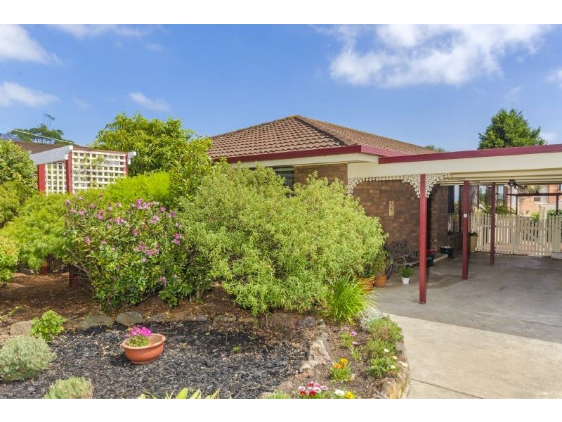 6 Sherwood Crescent, Portarlington VIC 3223
