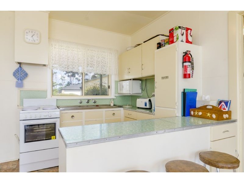 123  The Esplanade, Portarlington VIC 3223