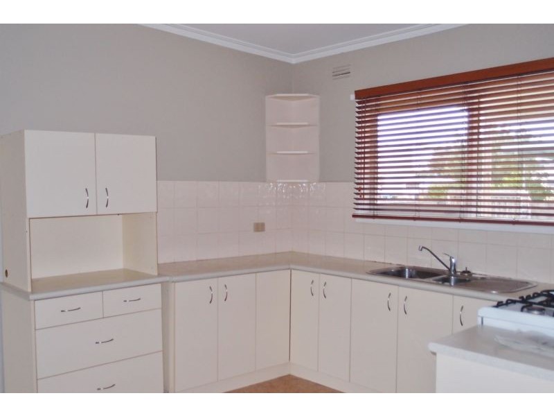 6 Whiting Avenue, Indented Head VIC 3223