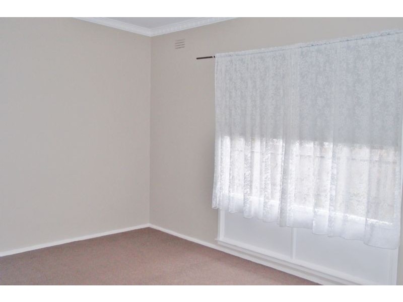 6 Whiting Avenue, Indented Head VIC 3223