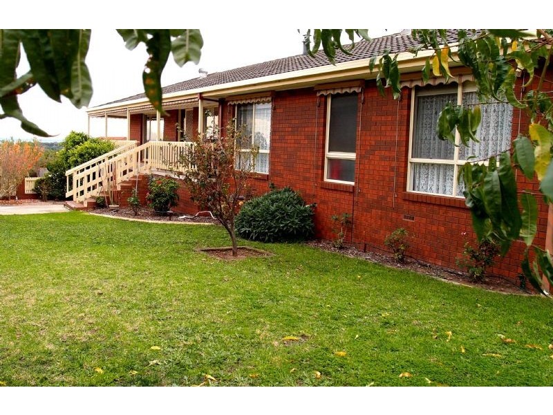 13 Hawthorn Street, Portarlington VIC 3223