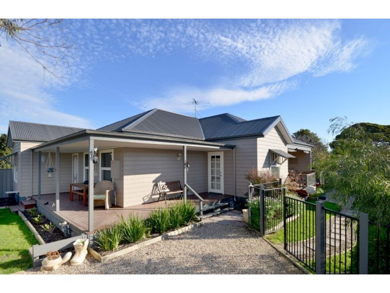 2/158 Fenwick Street, Portarlington VIC 3223