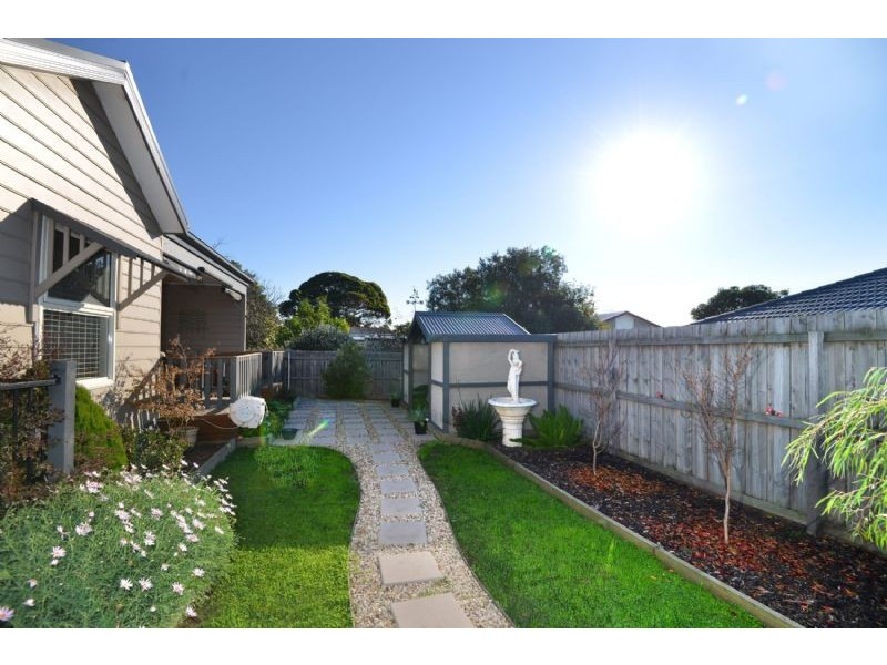 2/158 Fenwick Street, Portarlington VIC 3223