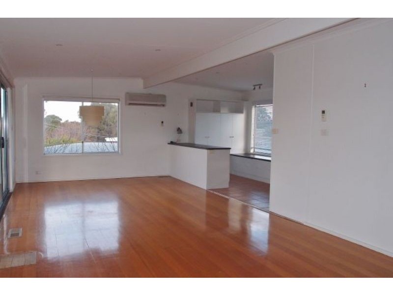 10 Jeffrey Street, Indented Head VIC 3223