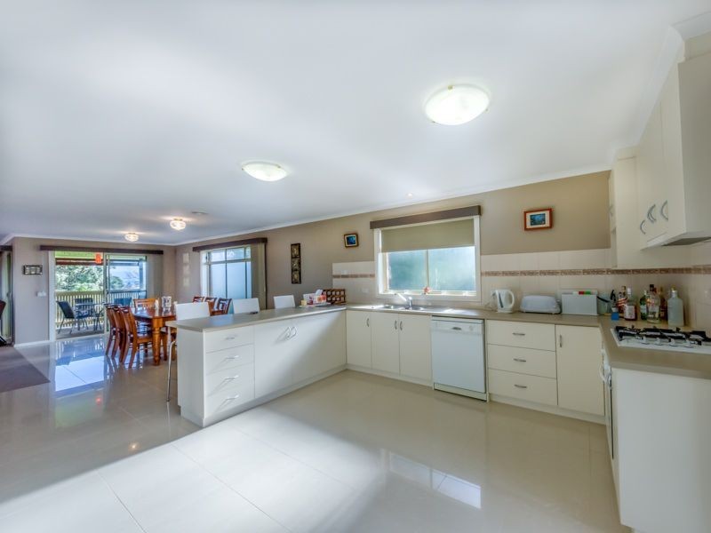 2/2 Grimmer Street, Portarlington VIC 3223