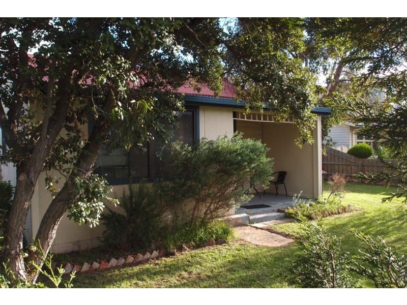 10 Hopetoun Street, St Leonards VIC 3223