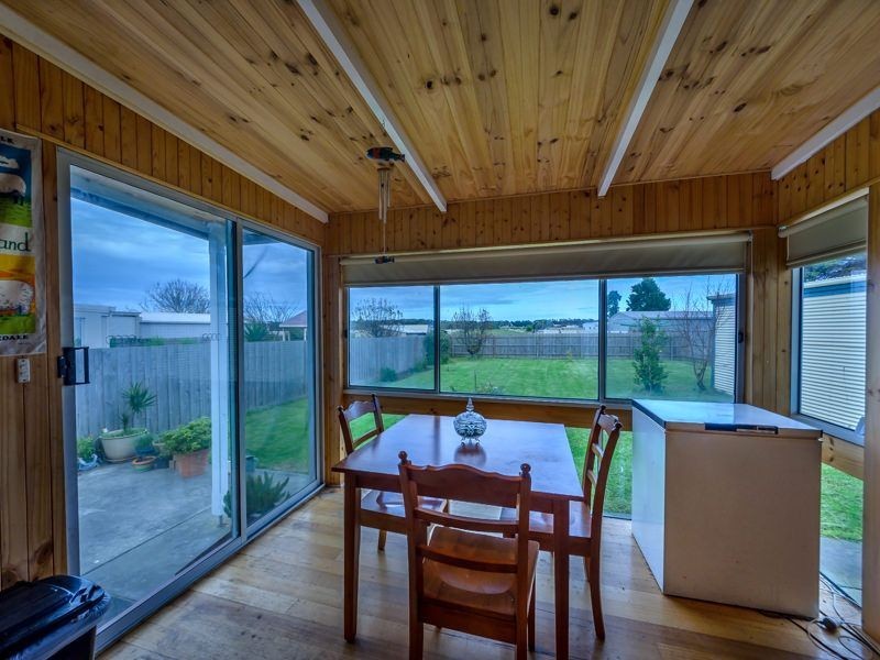 2 Sunset Boulevard, Portarlington VIC 3223