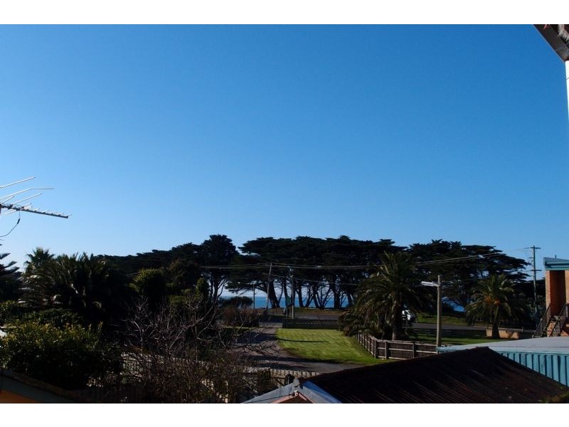 1383 Murradoc Road, St Leonards VIC 3223