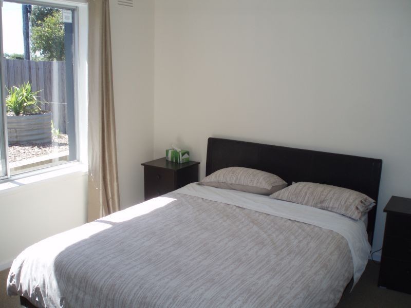 17 Sylvester Avenue, St Leonards VIC 3223