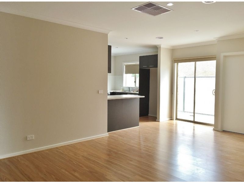 26 Coatsworth Avenue, St Leonards VIC 3223