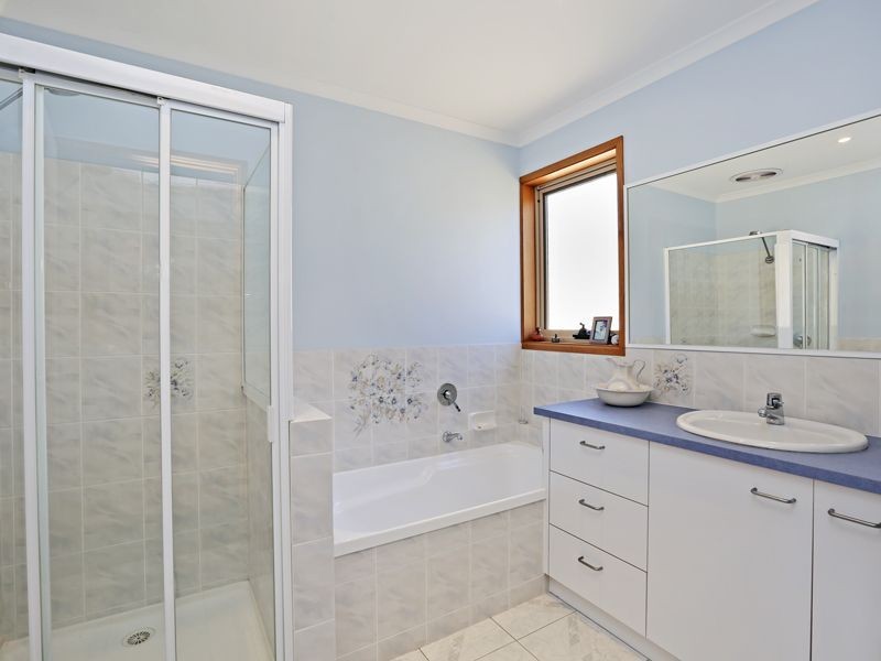 47 The Esplanade, Portarlington VIC 3223