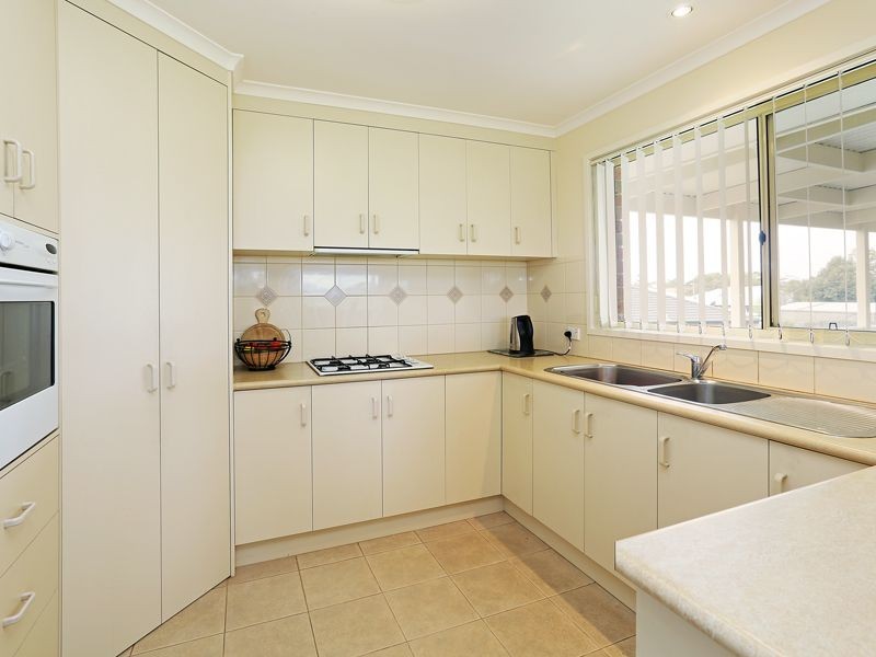 39 Dudley Parade, St Leonards VIC 3223