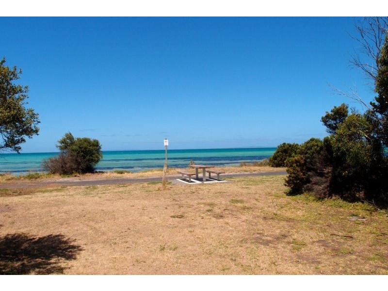 4/4-6 Dossetor Road, St Leonards VIC 3223