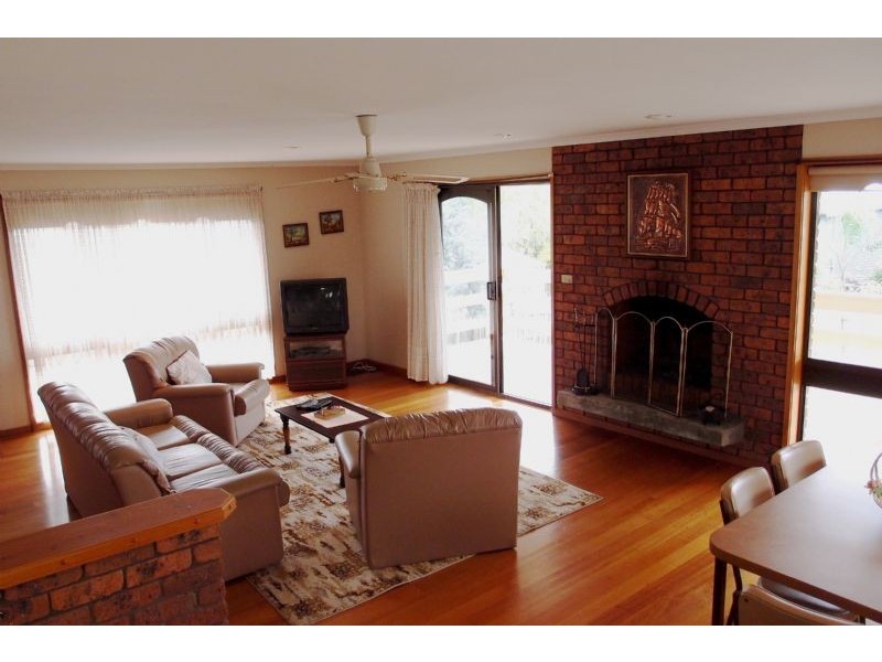10 Grimmer Street, Portarlington VIC 3223
