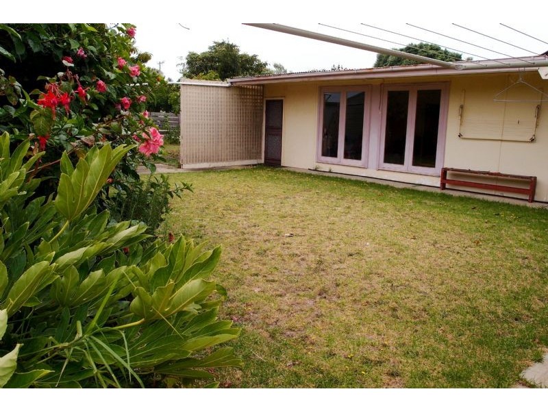 32 Blanche Street, St Leonards VIC 3223