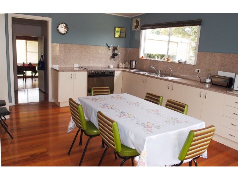 32 Blanche Street, St Leonards VIC 3223