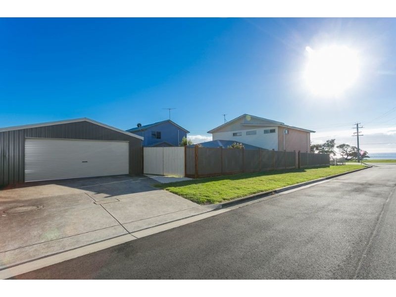 288 The Esplanade, Indented Head VIC 3223