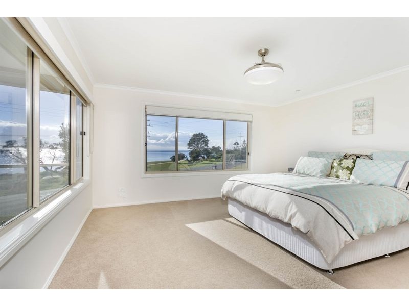 288 The Esplanade, Indented Head VIC 3223