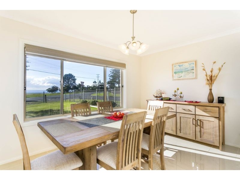 288 The Esplanade, Indented Head VIC 3223