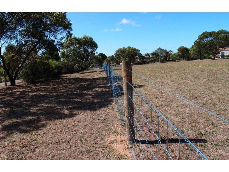 49b Glenrana Drive, Indented Head VIC 3223