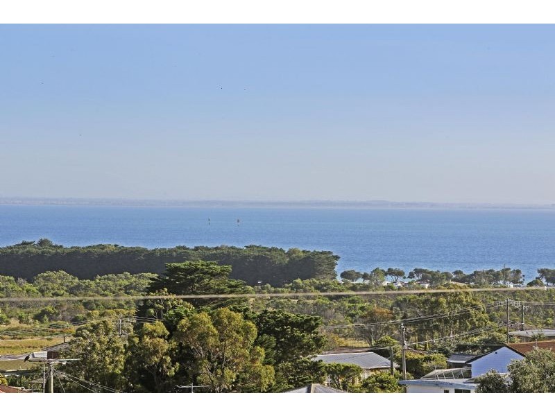 18 Evandale Avenue, Portarlington VIC 3223