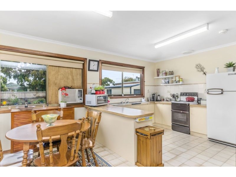 43 Old St Leonards Road, St Leonards VIC 3223