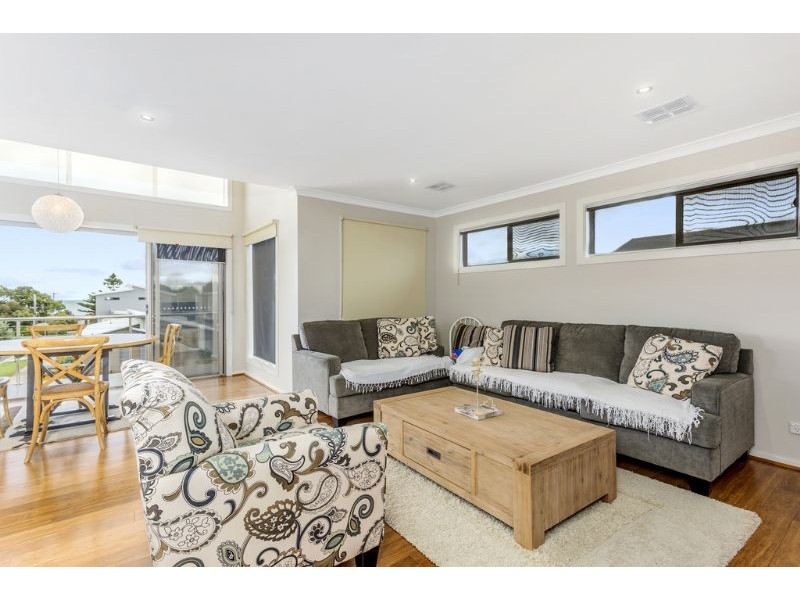 2 Sorrento Terrace, Indented Head VIC 3223