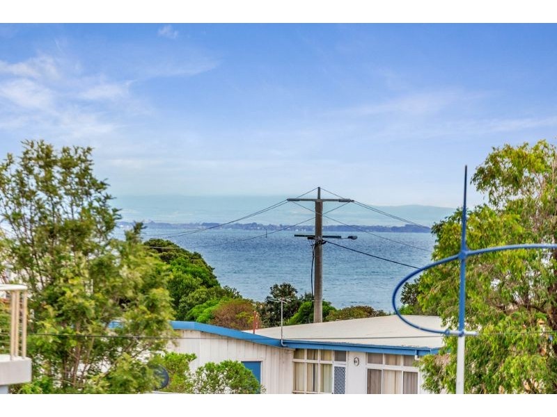 2 Sorrento Terrace, Indented Head VIC 3223