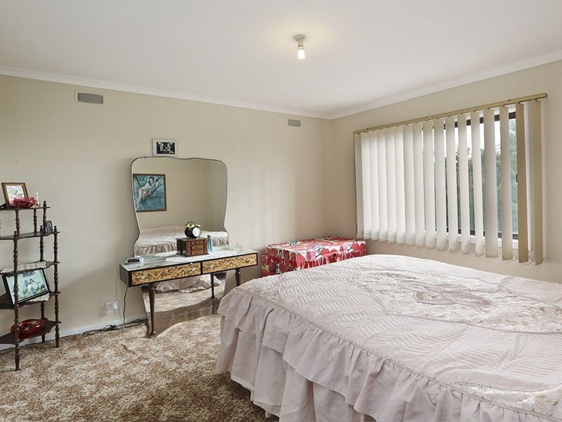 31 Grassy Point Road, Indented Head VIC 3223