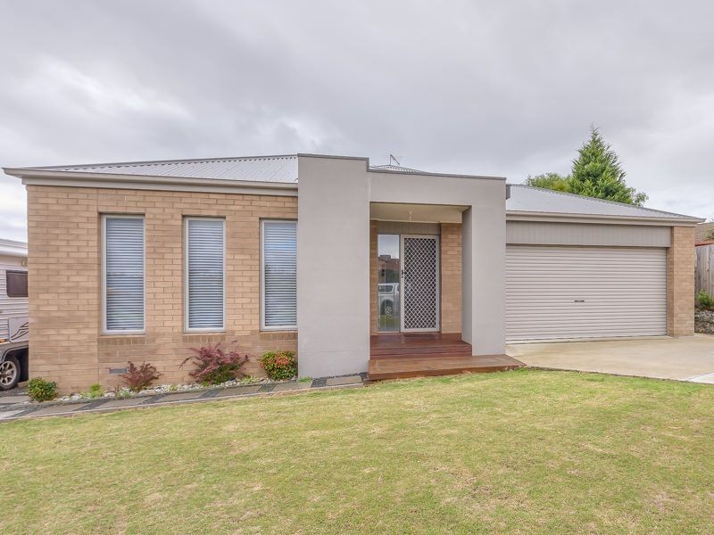 34 Hawthorn Street, Portarlington VIC 3223