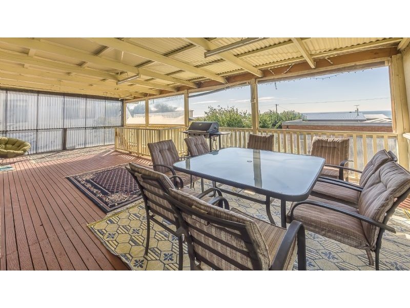 45 Whiting Avenue, Indented Head VIC 3223