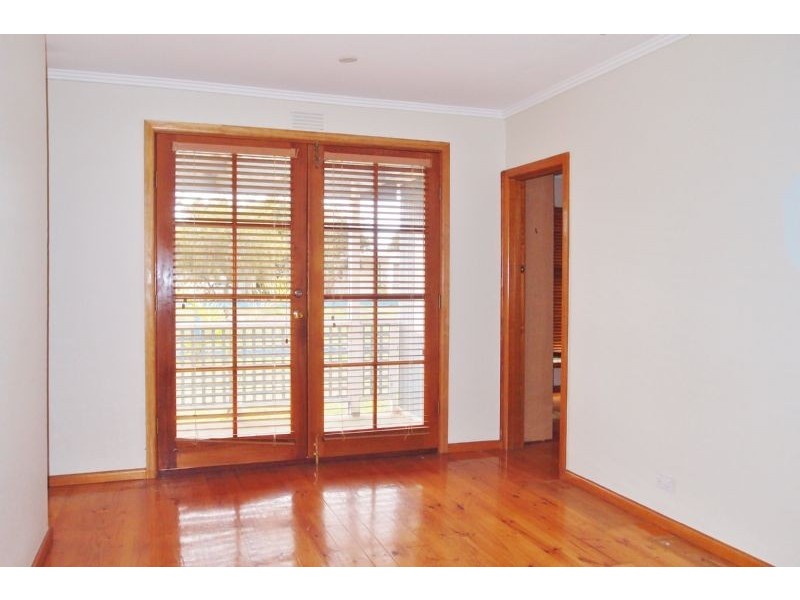8 Flinders Street, Indented Head VIC 3223