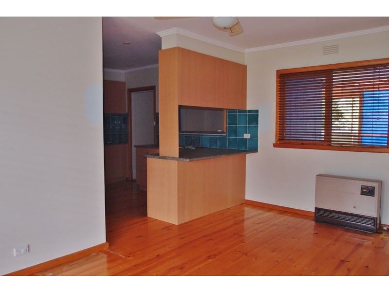 8 Flinders Street, Indented Head VIC 3223