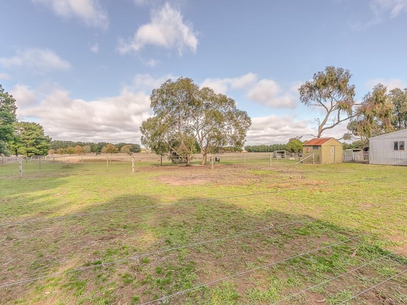 131-139 Old St Leonards Road, St Leonards VIC 3223