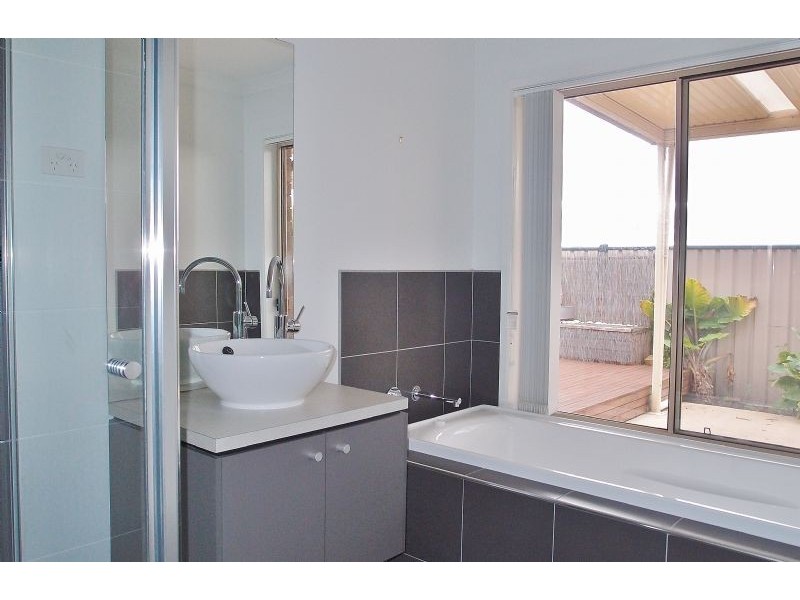 19 Gunsynd Drive, Indented Head VIC 3223