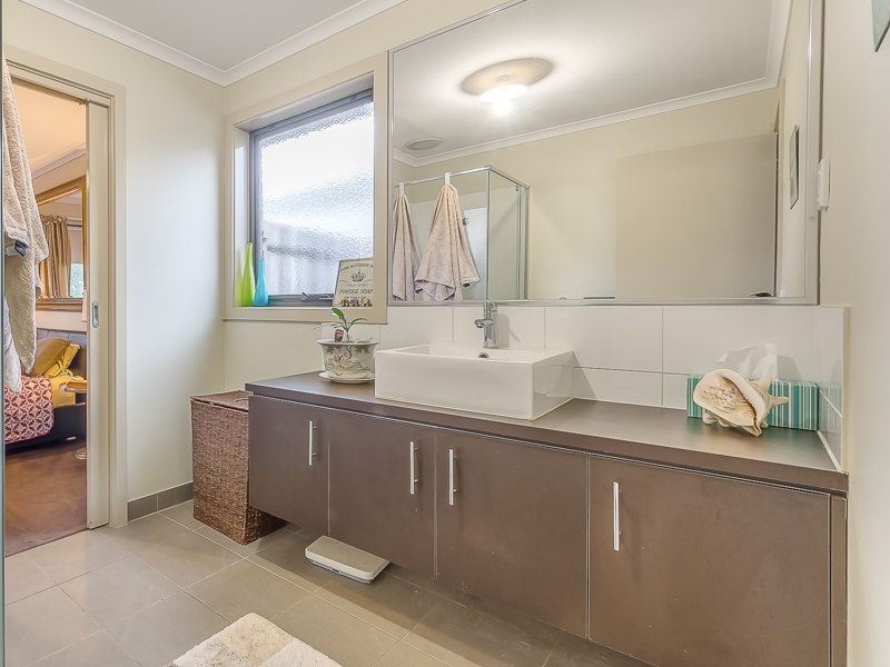 27 Ethereal Drive, Indented Head VIC 3223